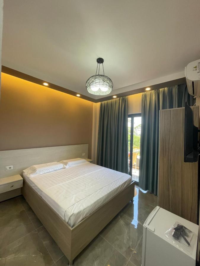 Hotel Qetesia-Te Indriti Velipoje Ngoại thất bức ảnh