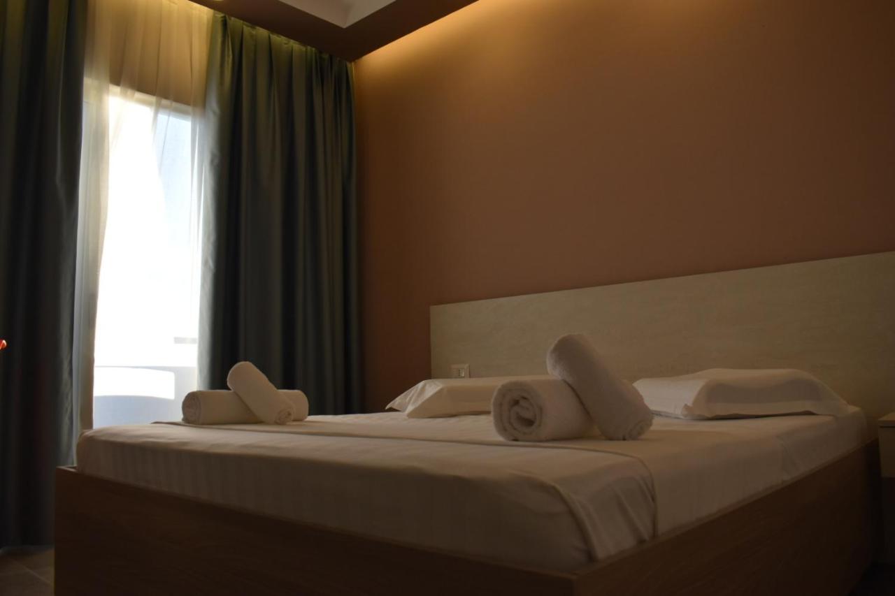Hotel Qetesia-Te Indriti Velipoje Ngoại thất bức ảnh